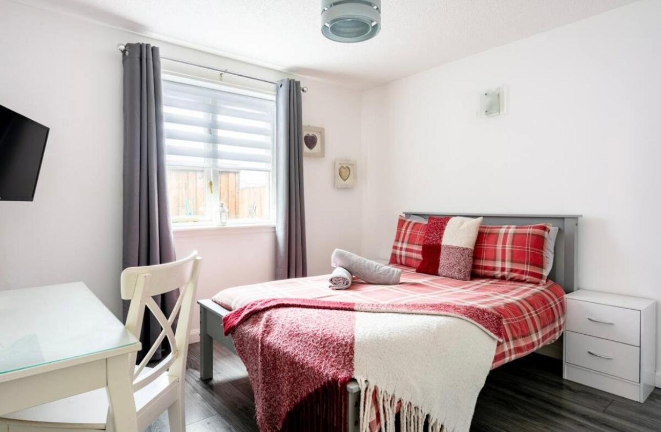 Ochil View Holiday Let Tullibody Exterior foto